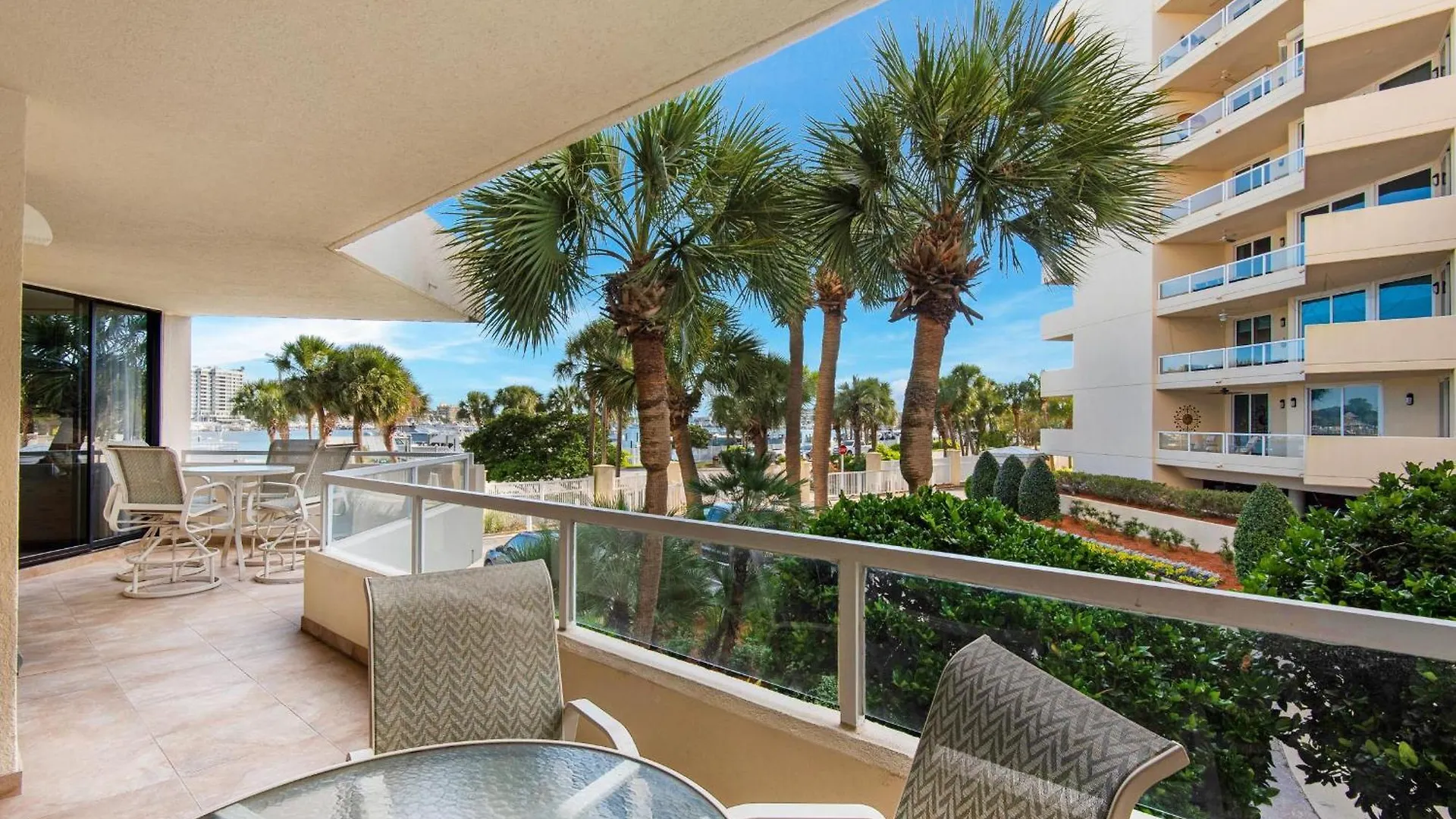 East Pass 102 Apartment Destin