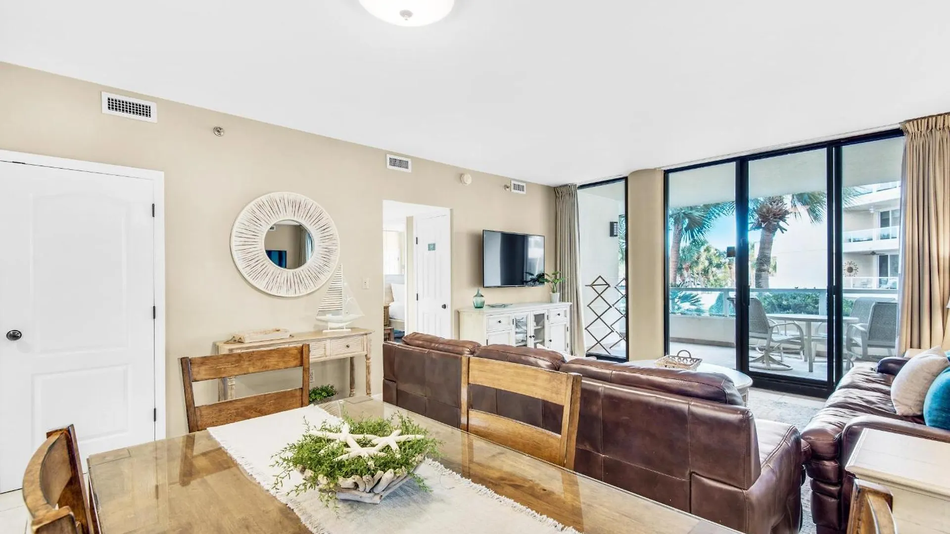 East Pass 102 Apartment Destin