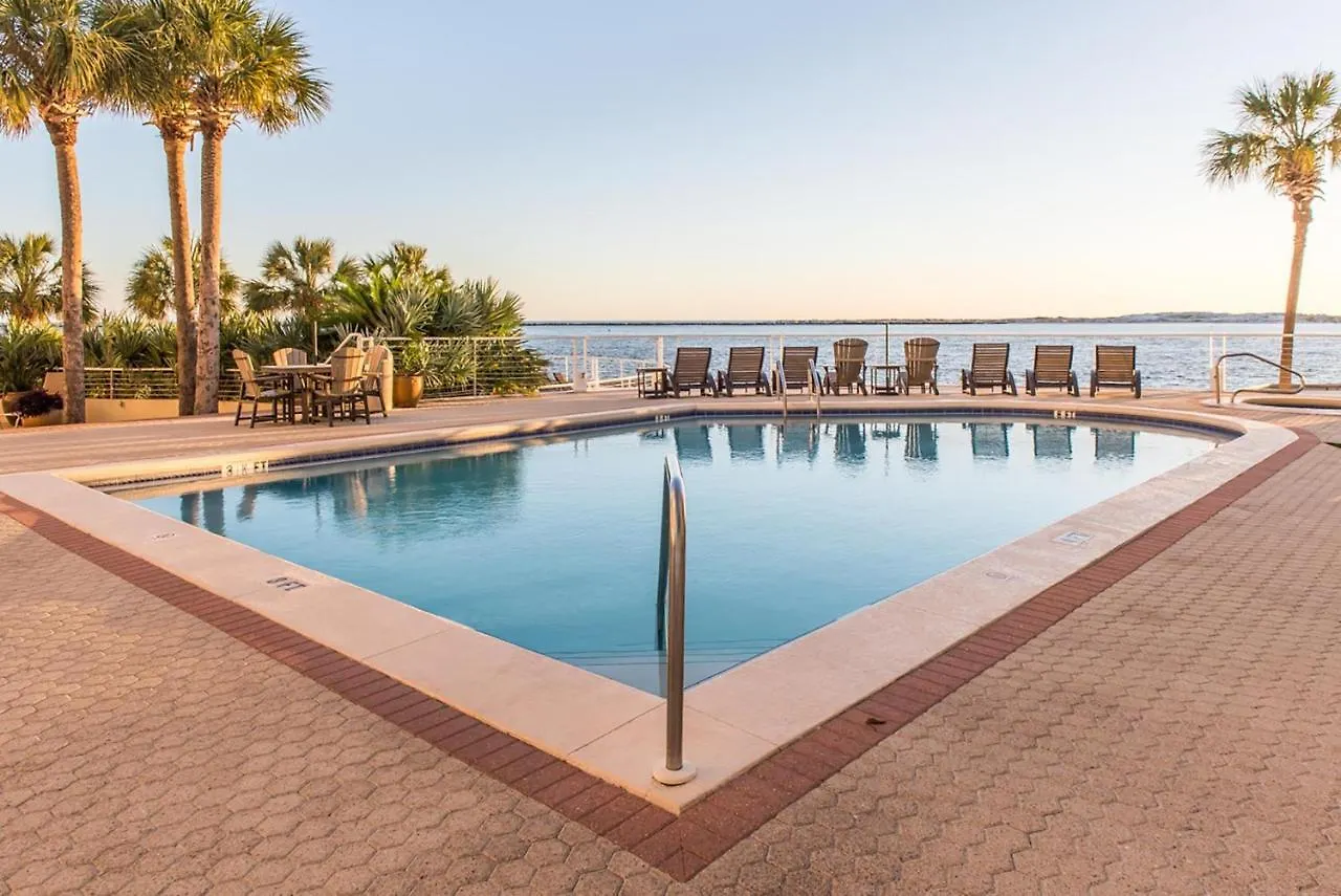 East Pass 102 Apartment Destin