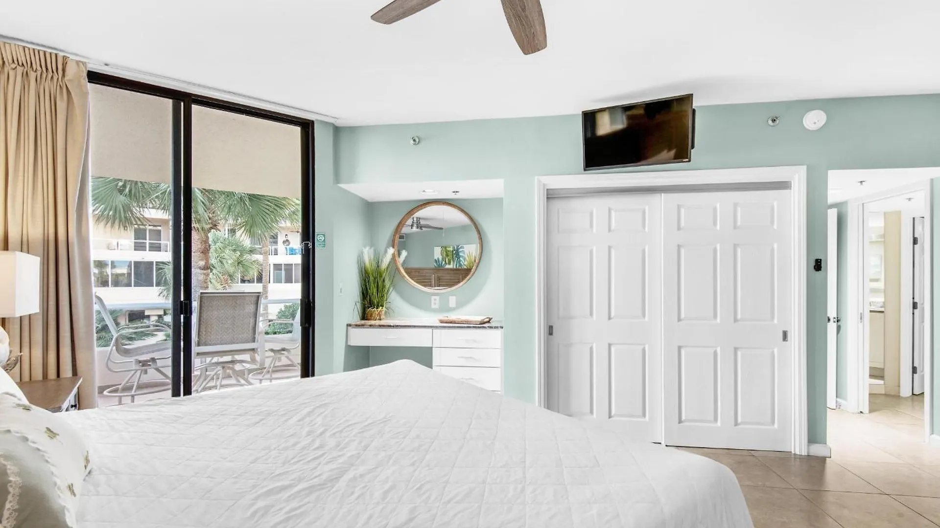 East Pass 102 Apartment Destin